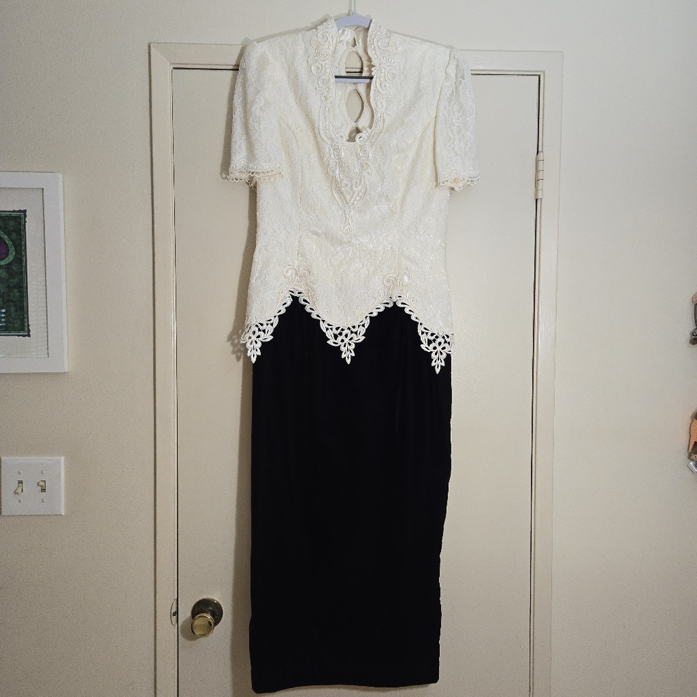 Vintage 80s Scott McClintock Ivory Lace And Deep Red Velvet Dress Size 12